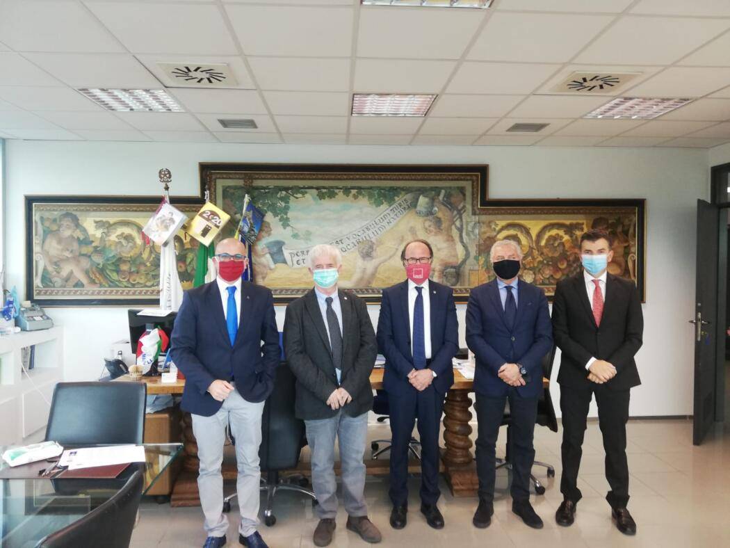 AGROALIMENTARE, UNIVERSITA’ TERAMO APRE LE PORTE AGLI IMPRENDITORI ARTIGIANI