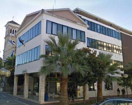 COMUNE DI PINETO ACQUISTA TRE NUOVI SCUOLABUS PIU’ SICURI E SOSTENIBILI