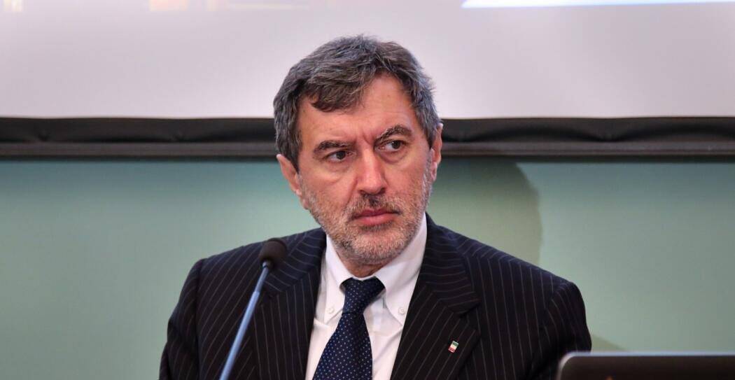 SCUOLE CHIUSE TERAMO: MARSILIO, “SINDACO D’ALBERTO IPOCRITA”
