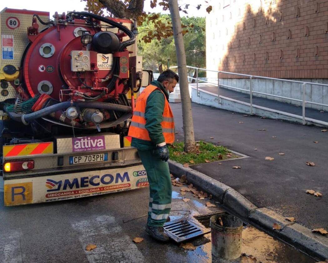 PESCARA: UN PIANO PER LIMITARE EFFETTI ALLAGAMENTI, FINO A DOMENICA PULIZIA TOMBINI E PREDISPOSIZIONE TRANSENNE