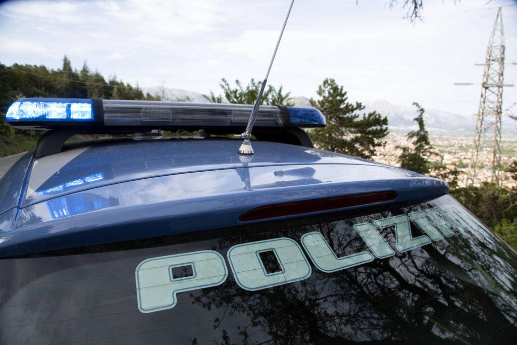 PESCARA, NO VAX SCENDONO IN PIAZZA NONOSTANTE I DIVIETI: SANZIONATI