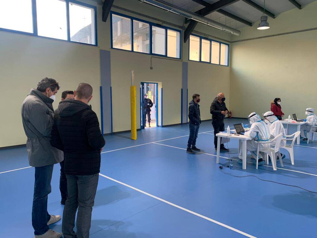 SCREENING DI MASSA: 50 POSITIVI SU 9.395 TAMPONI, I DATI NEI COMUNI DELLA PROVINCIA L’AQUILA