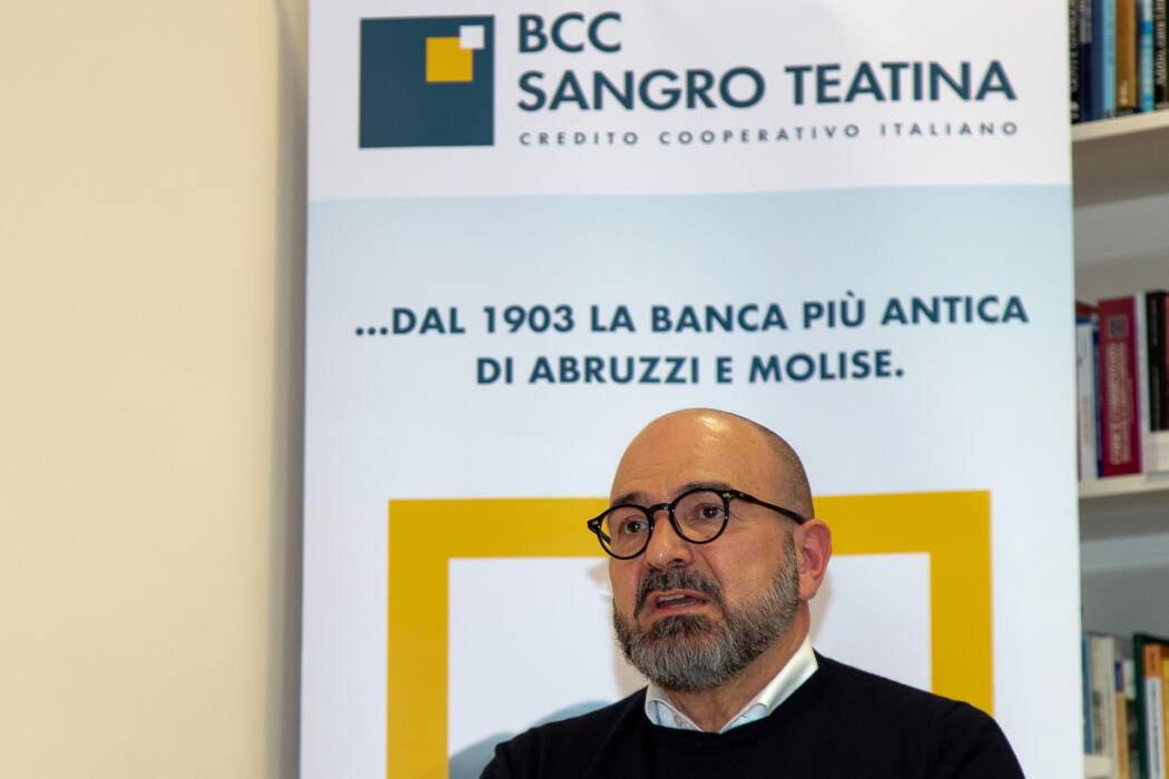 ATESSA, “PENSA SOLIDALE”: BCC SANGRO TEATINA SOSTIENE COMMERCIO, SCUOLA E SOLIDARIETÀ