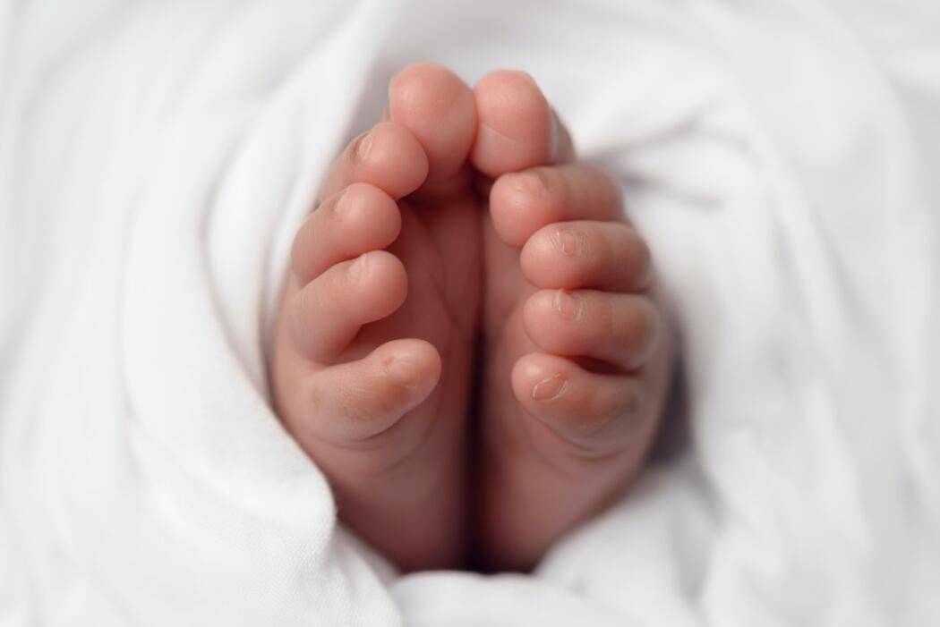 CORONAVIRUS: PARTO CESAREO D’URGENZA A VASTO PER UNA GIOVANE DONNA POSITIVA