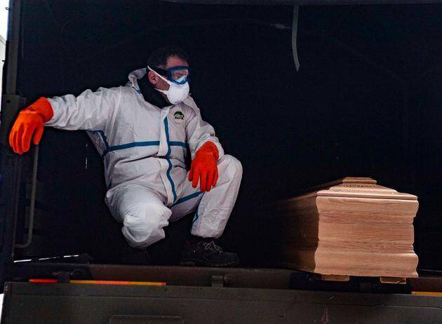 COVID: A NOVEMBRE +75% MORTI CITTA’ NORD, +46% CENTRO SUD, ATTESA PER DATI DELL’AQUILA