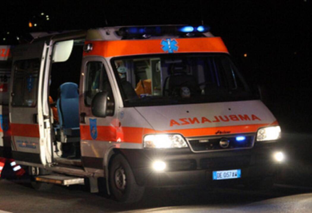 MONTESILVANO, AUTO CONTRO MURO: MUORE 49ENNE