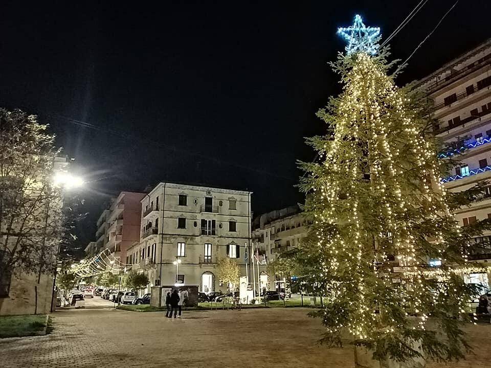 LANCIANO, IN CENTRO PARCHEGGI GRATUITI DAL 17 AL 27 DICEMBRE PER SHOPPING NATALIZIO