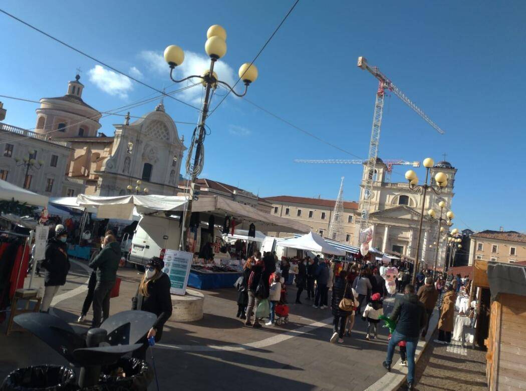 NATALE, MARSILIO: “SERVE FINESTRA SPOSTAMENTI PER L’ABRUZZO”