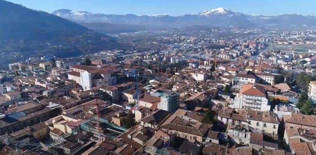 COLLEGIO “FERRANTE D’ARAGONA” L’AQUILA: BANDI PER ARREDI E POSTI LETTO, AVVIO A SETTEMBRE