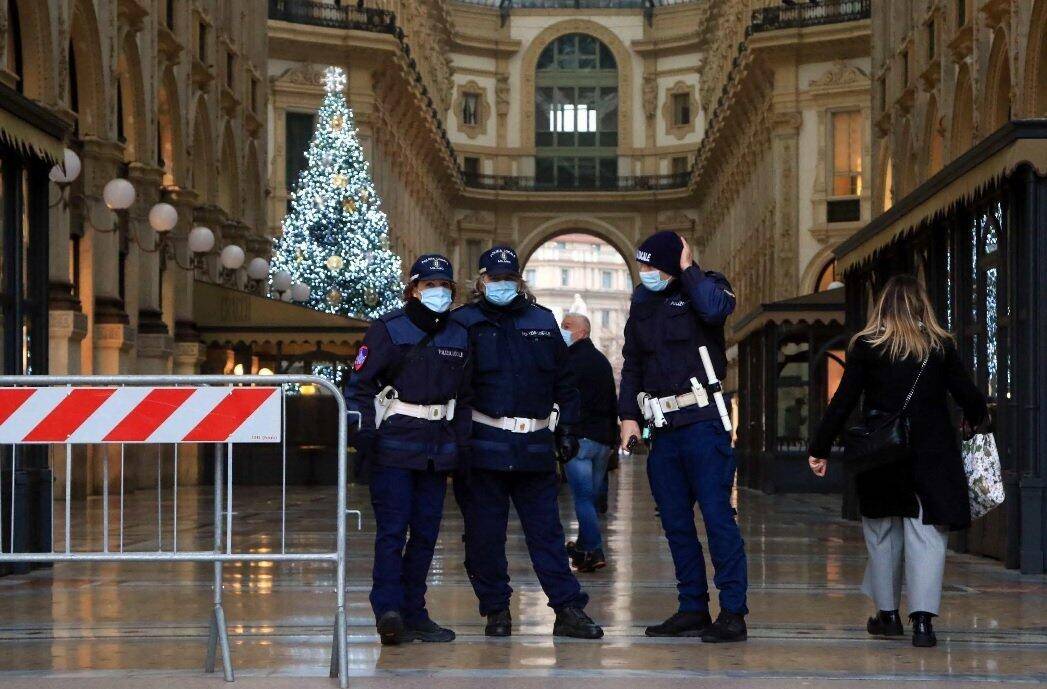 COVID, SUL TAVOLO DEL GOVERNO TORNA IL “PIANO NATALE”: GIOVEDI’ CABINA DI REGIA