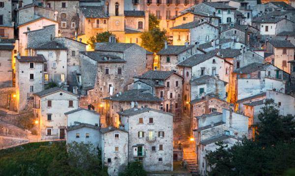 COVID: ABRUZZO TOURISM, “ZONA GIALLA PER SALVARE ATTIVITA’ PICCOLI COMUNI”