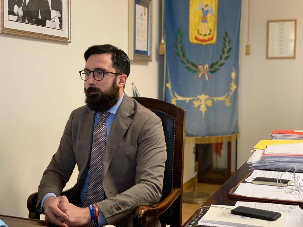 CITTA’ SANT’ANGELO, PERAZZETTI: “ZONA ARANCIONE E’ RIPARTENZA PER L’ECONOMIA”