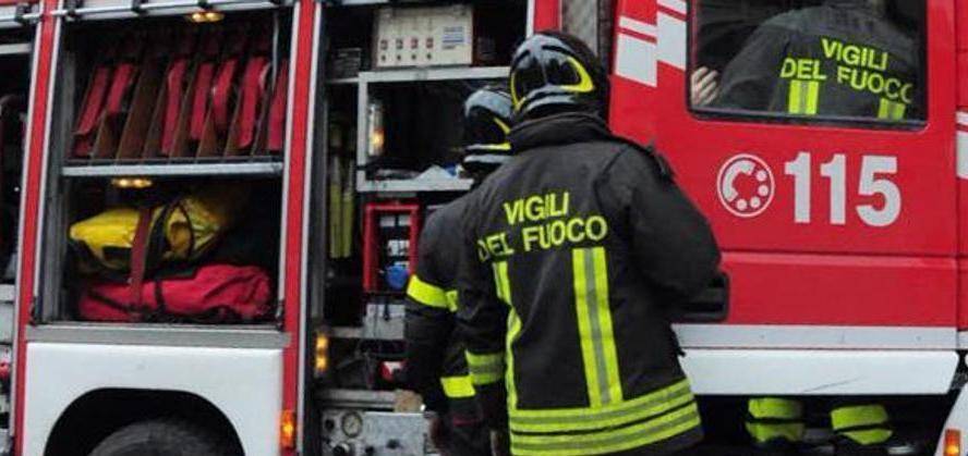 DOMATO INCENDIO A FARINDOLA, ORA BONIFICA