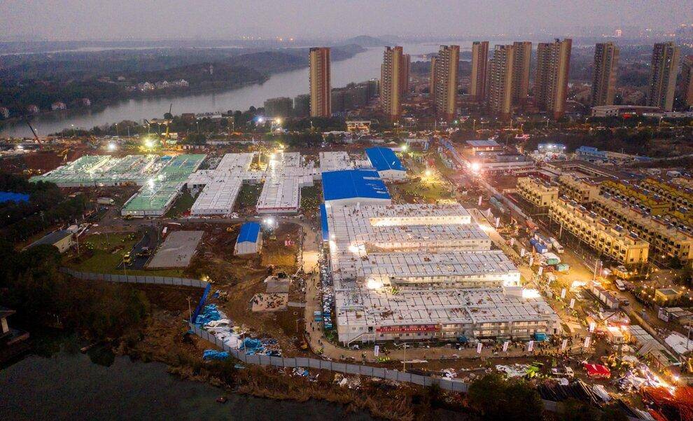 COVID: UN ANNO FA IL PRIMO CASO A WUHAN, TUTTI I RITARDI DELLA CINA IN DOCUMENTI CNN