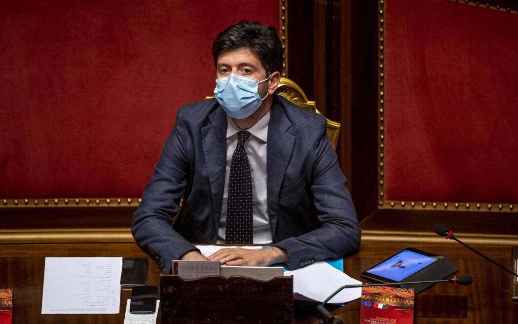 COVID, SPERANZA: “CAMPAGNA VACCINI PROCEDE MA SFIDA NON E’ ANCORA VINTA”