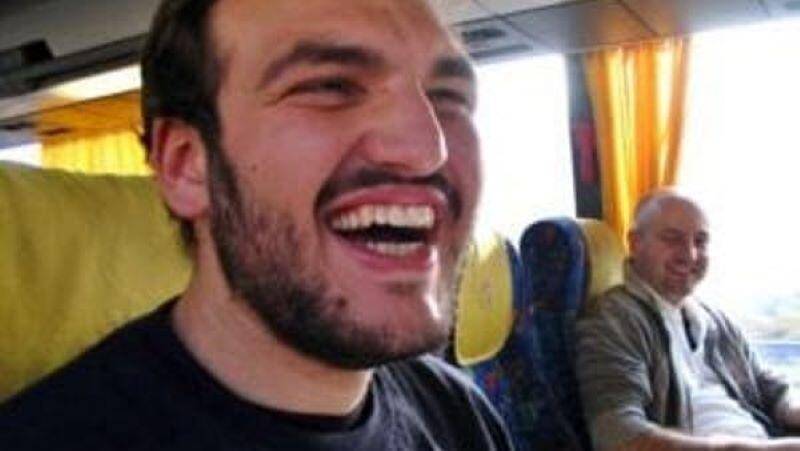 “A MONTESILVANO CAMPIONATO DEI VOLTAGABBANA”, RIFONDAZIONE COMUNISTA:”IN 2 ANNI 11 CAMBI DI CASACCA”