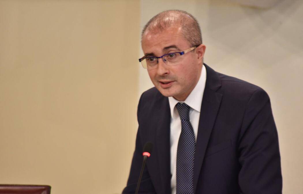COVID, PETTINARI: “NON SOTTOVALUTARE VARIANTE DELTA”