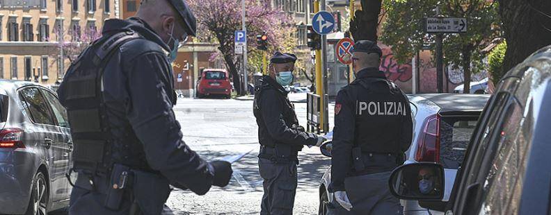 COVID, L’ITALIA RIPARTE: “NON E’ LIBERI TUTTI”. CONTROLLI NEI LOCALI E IN ZONE DELLA MOVIDA