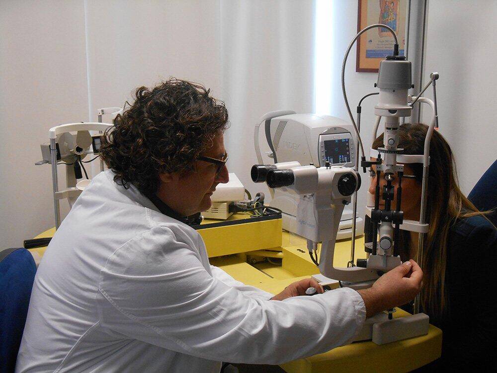 COVID: TRA LOCKDOWN, LAVORO AGILE E DAD. GENITTI: “OCCHI A RISCHIO, COME PREVENIRE DANNI”