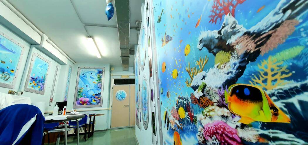 OSPEDALE PESCARA, IL REPARTO DI NEONATOLOGIA SI TRASFORMA IN UN ACQUARIO GRAZIE A DONAZIONI