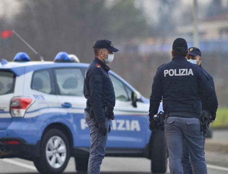 PESCARA: 32ENNE SORPRESO ALLA GUIDA SENZA PATENTE, DENUNCIATO