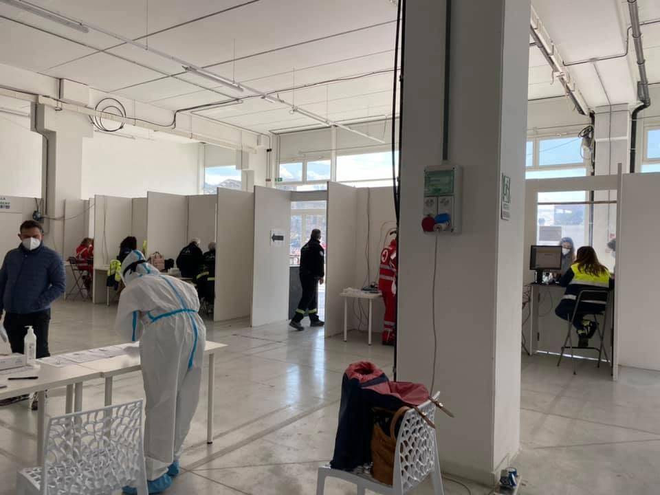 COVID, SCREENING PESCARA: “DATI INCORAGGIANTI, IN CALO PERCENTUALE POSITIVI”
