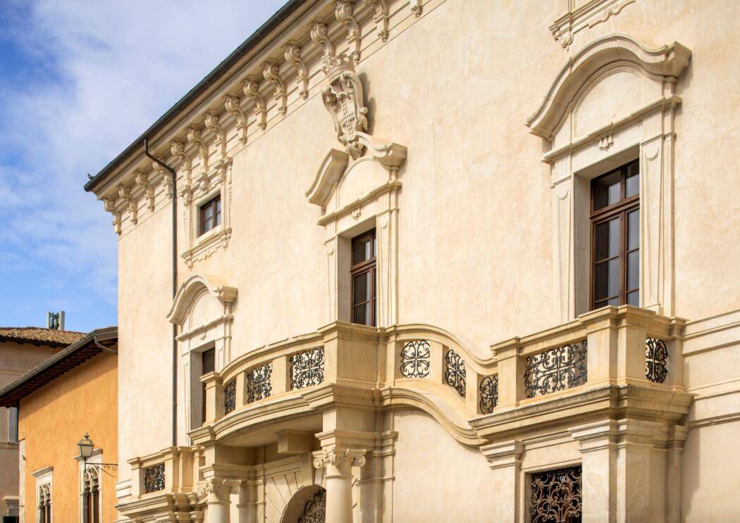 DAL SETTECENTO ALL’ARTE CONTEMPORANEA: PALAZZO ARDINGHELLI ACCOGLIE IL MAXXI L’AQUILA