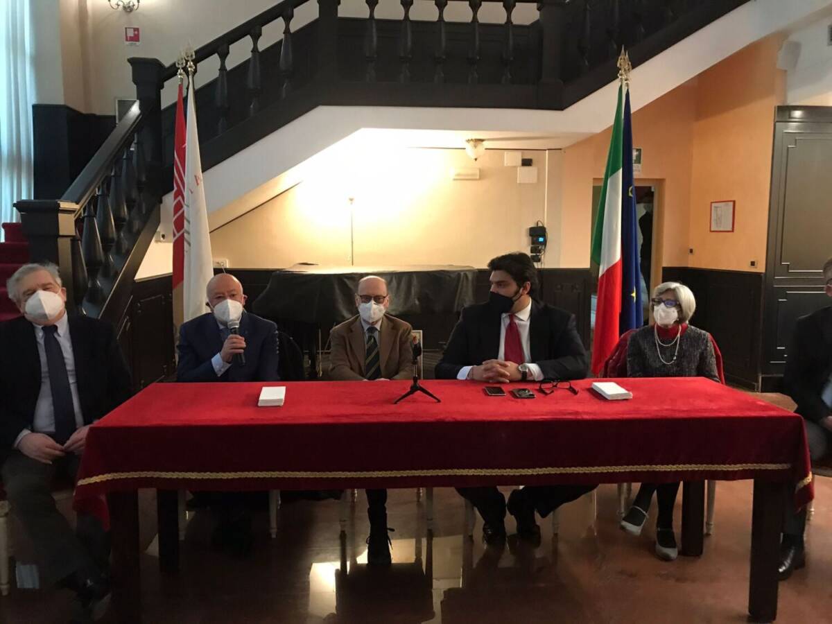 TEATRO MARRUCINO, PRESENTATO NUOVO CDA: “SARA’ RIFERIMENTO CULTURALE ANCHE FUORI REGIONE”