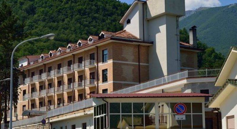 PROTESI ANCA E GINOCCHIO: ALLA INI DI CANISTRO ‘MODELLO FAST’ “PER OTTIMIZZARE I TEMPI