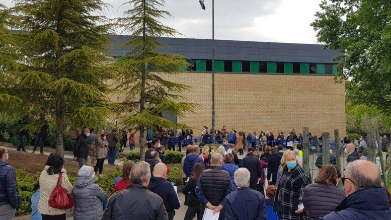 LUNGHE ATTESE PER I VACCINI A CHIETI, POSTE ITALIANE: “NESSUN PROBLEMA SULLA PIATTAFORMA”