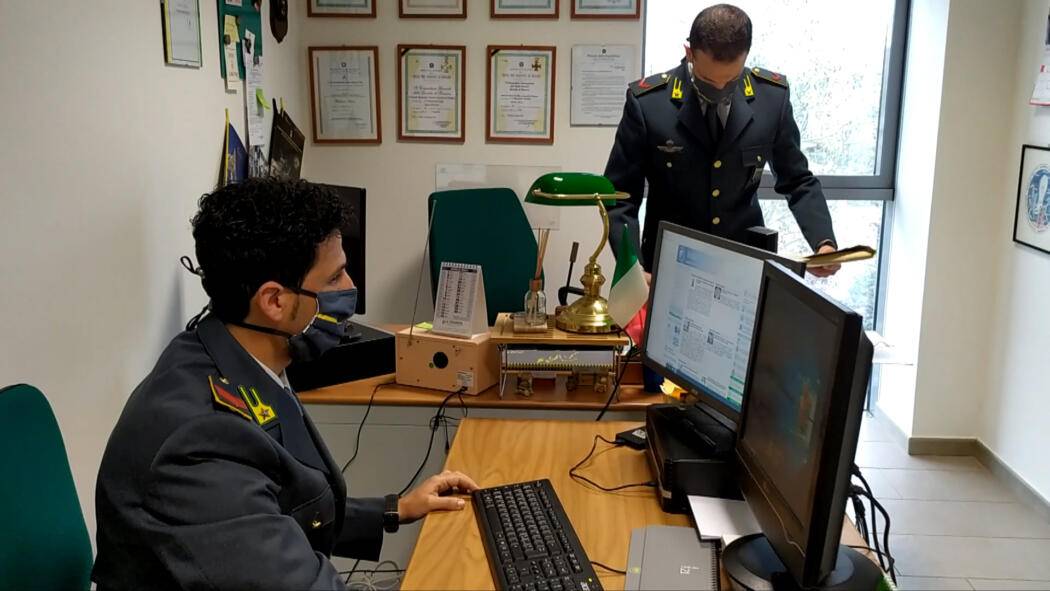INCHIESTA ASL PESCARA: PERQUISITO UFFICIO DI FEBBO, SEQUESTRATO IL CELLULARE DI SOSPIRI