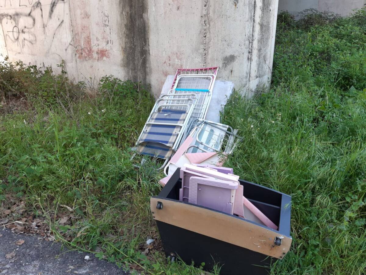 LANCIANO: ANCORA RIFIUTI ABBANDONATI NELLE CONTRADE