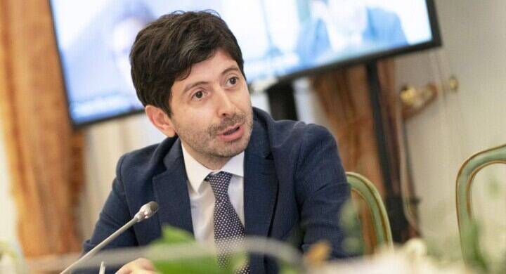 COVID, SPERANZA: “AL VIA TERZA DOSE PER OVER 60, INVITO A FARLA”