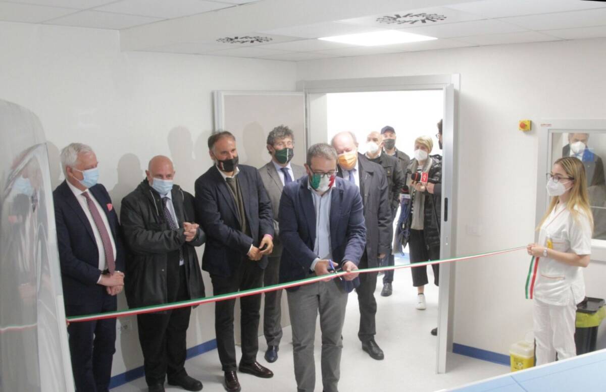 L’AQUILA, INAUGURATA OGGI NUOVA TAC “ANTI-COVID” ALL’OSPEDALE “SAN SALVATORE”