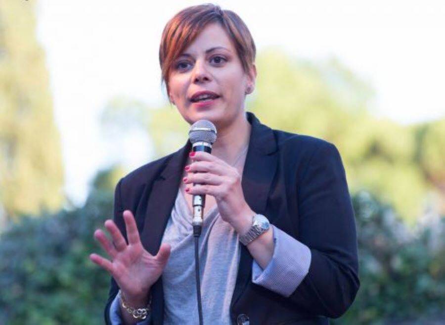 PARCO SIRENTE,  TERZONI (M5S): “GOVERNO IMPUGNI NORMA DAVANTI A CORTE COSTITUZIONALE”