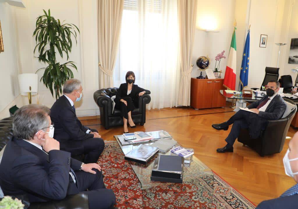 INVESTIMENTI ABRUZZO, SOSPIRI: “DA MINISTERO 123 MILIONI PER IL RILANCIO ECONOMICO”