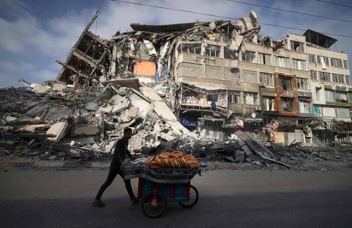 ISRAELE-HAMAS, LA TREGUA REGGE: VERSO RIMOZIONE MISURE EMERGENZA