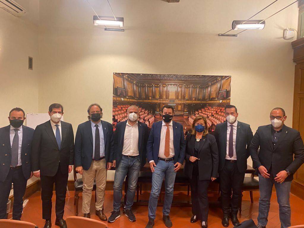 LEGA ABRUZZO INCONTRA SALVINI: “TORNARE A CORRERE PER CRESCERE”