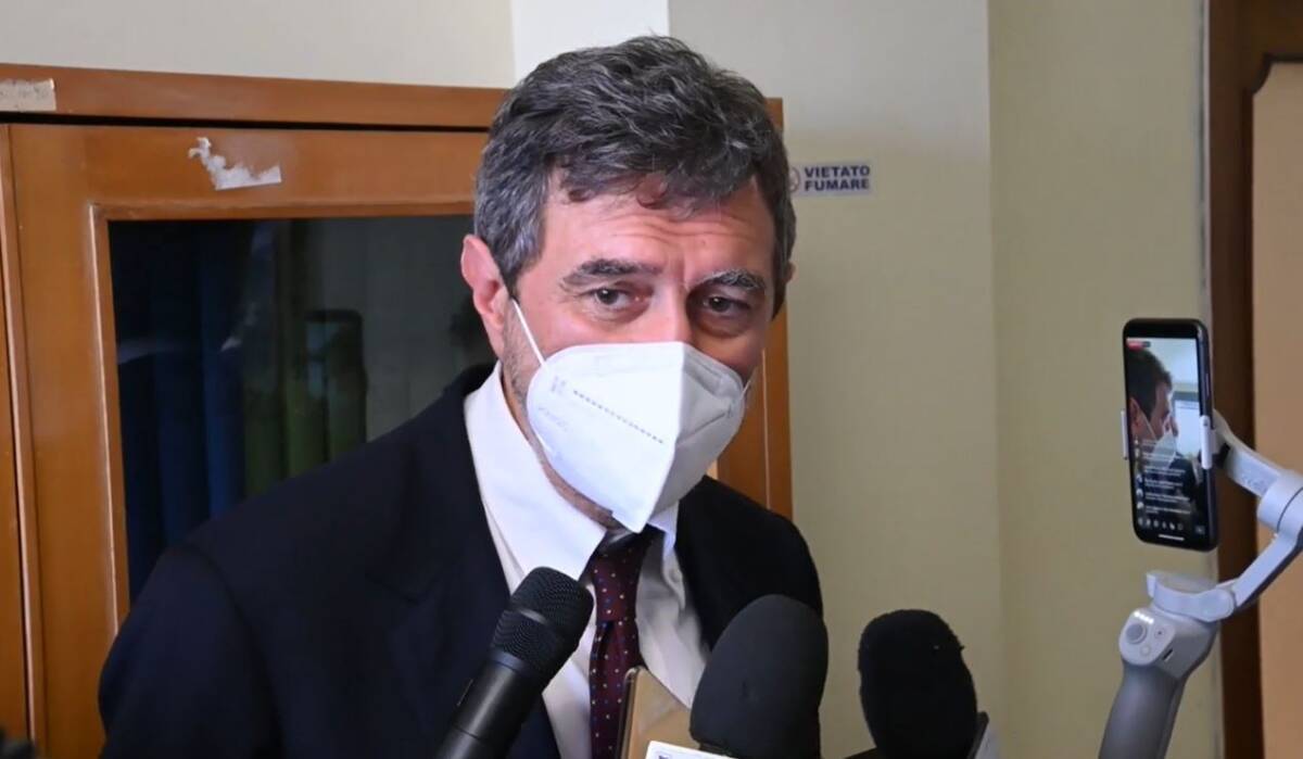 COVID ABRUZZO, SCONGIURATA ZONA ARANCIONE. MARSILIO: “NUOVI PARAMETRI CLASSIFICAZIONE”