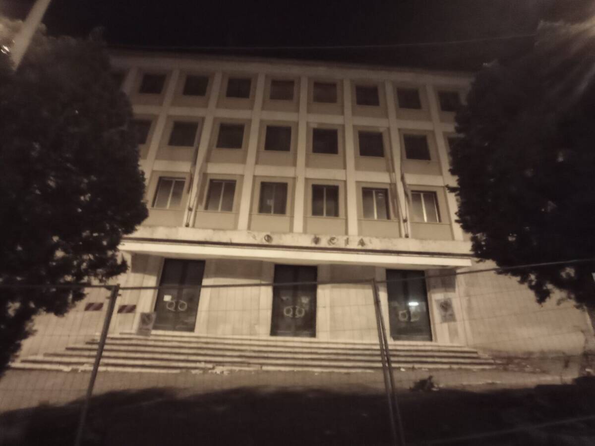 L’AQUILA, DA LUNEDI’ AL VIA DEMOLIZIONE PALAZZO PROVINCIA: CHIUSA VIA SANT’AGOSTINO