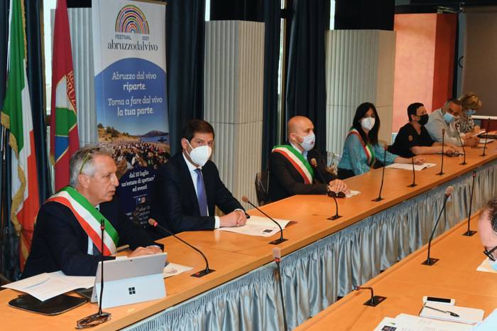 “ABRUZZO DAL VIVO”, TRA I BIG IN CARTELLONE NANNINI, RANIERI, BRIDGEWATER E EINAUDI