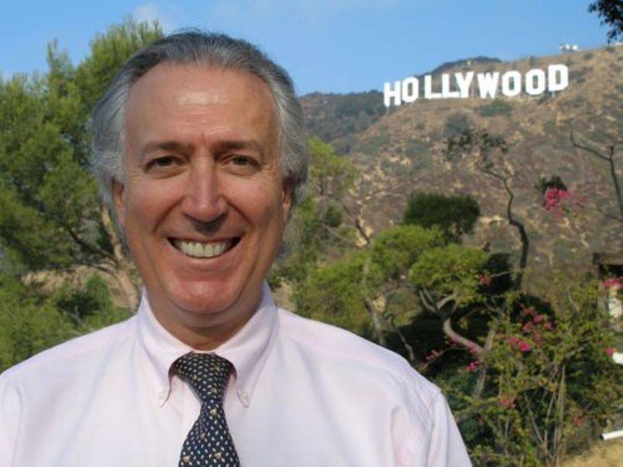 “I MESSAGGERI D’ABRUZZO NEL MONDO”, AI GIARDINI D’AVALOS IL NUOVO LIBRO DI DOM SERAFINI 