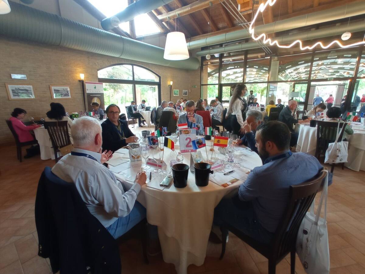 FOOD & ROSE’ SELECTION:  ALLA MAGIONE PAPALE I GRANDI VINI ROSATI IN GARA PER GLI OTTO TROFEI