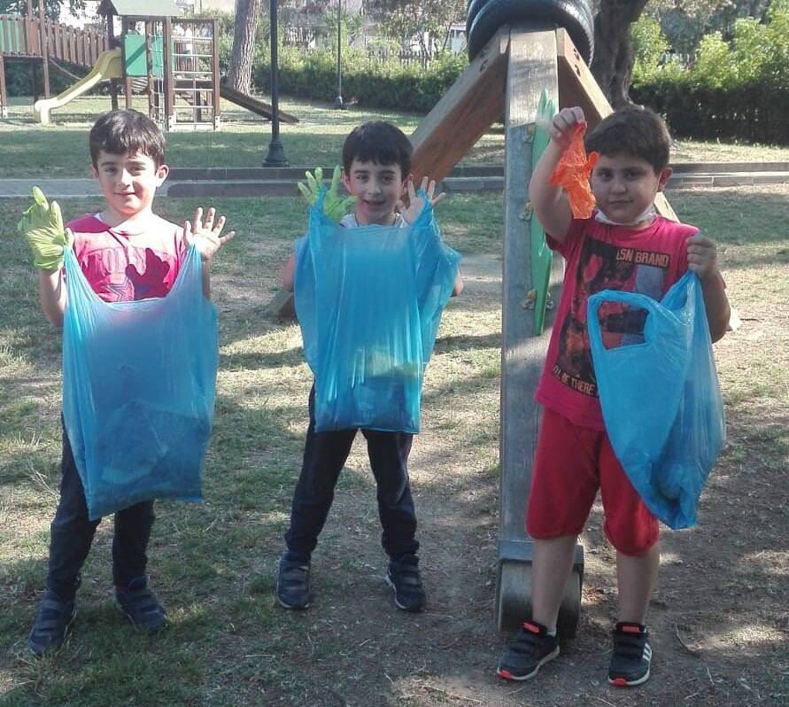 PINETO, BAMBINI PULISCONO LA CITTA’: IL PLAUSO DEL SINDACO VERROCCHIO