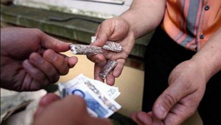 PESCARA: CONTROLLI ANTIDROGA, IDENTIFICATE 274 PERSONE, E DUE ARRESTI PER SPACCIO