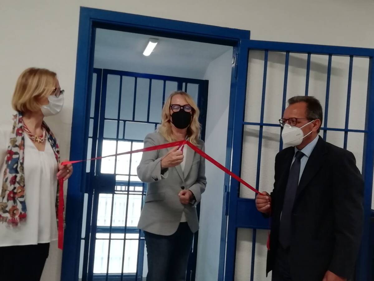 CARCERE TERAMO: INAUGURATI NUOVI LABORATORI CUCINA E SALA