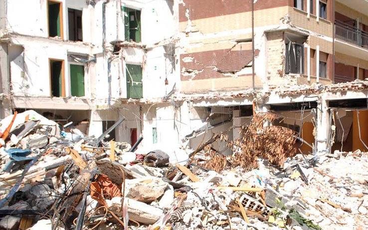 SISMA 2009: DEL CROLLO DELLA CASA DELLO STUDENTE, RISARCIMENTO DI 800MILA EURO A 4 SUPERSTITI