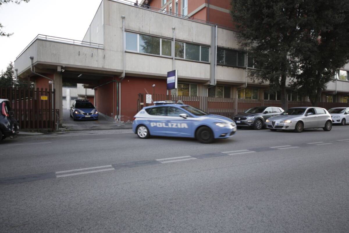 L’AQUILA. MINACCE, LESIONI E RESISTENZA A PUBBLICO UFFICIALE: ARRESTATO 50ENNE