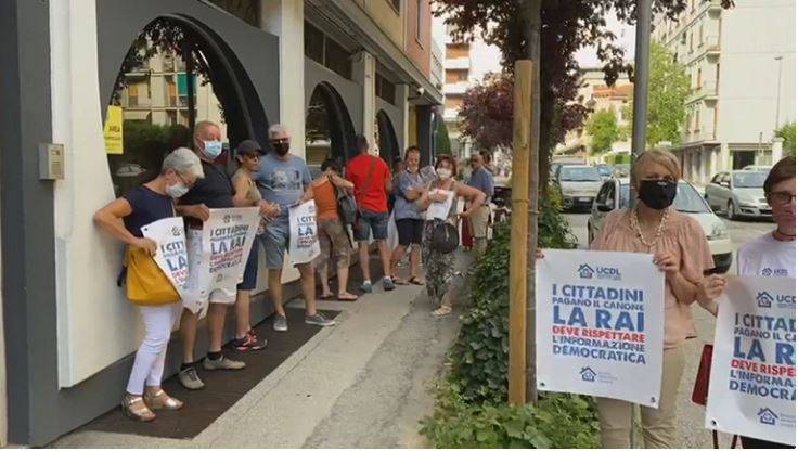 COVID, CURE DOMICILIARI: MIGLIAIA DI FIRME PER CHIEDERE ALLA RAI DI PARLARNE