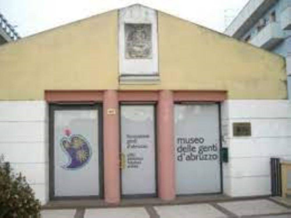 SABATO L’INAUGURAZIONE DI “TEATRI DELL’IO”, OPERE DI CLAUDIO ALESSI E IGNAZIO CUSIMANO SCHIFANO